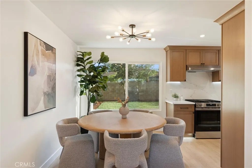 13848 Carnaby Street