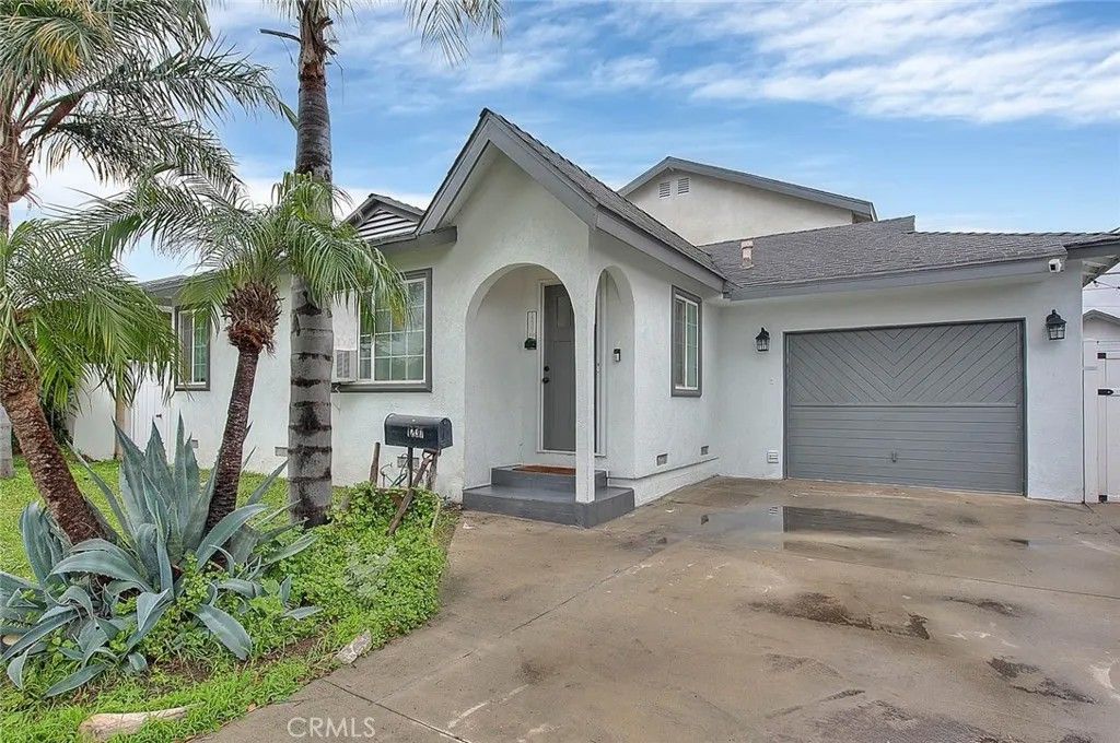 Photo of 1237 N Evergreen St, Anaheim, CA 92805 (MLS # IG26003503)