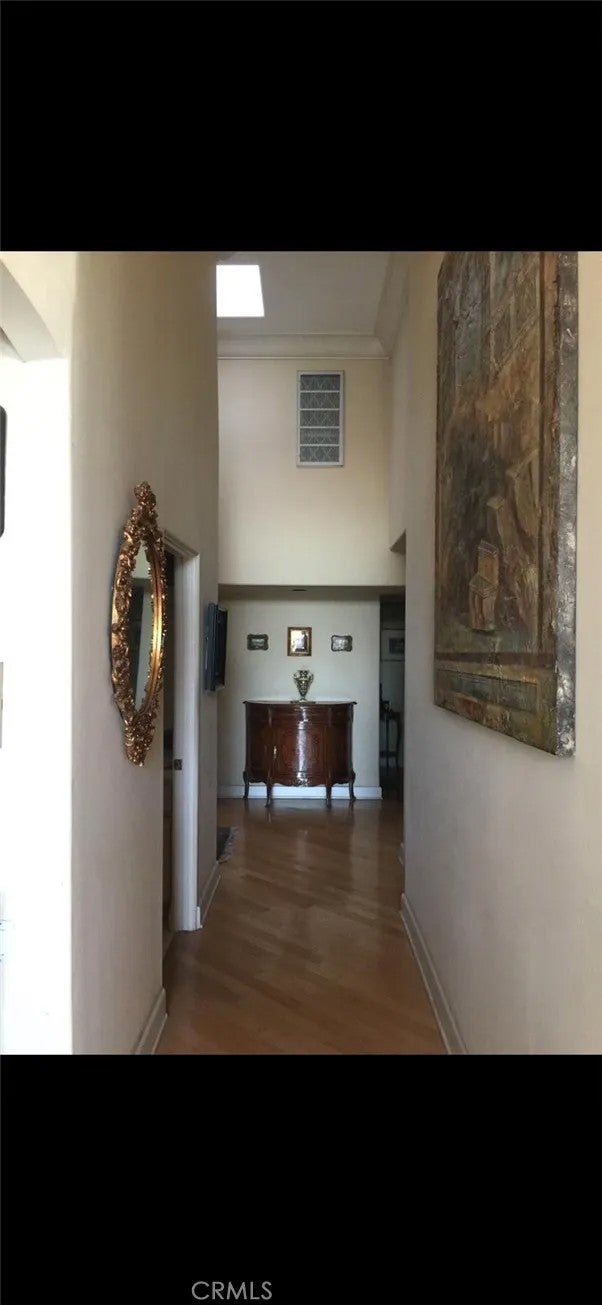 390 S Sepulveda Boulevard 208