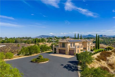 Photo of 34970 Calle Campo, Temecula, CA 92592 (MLS # WS26045697)