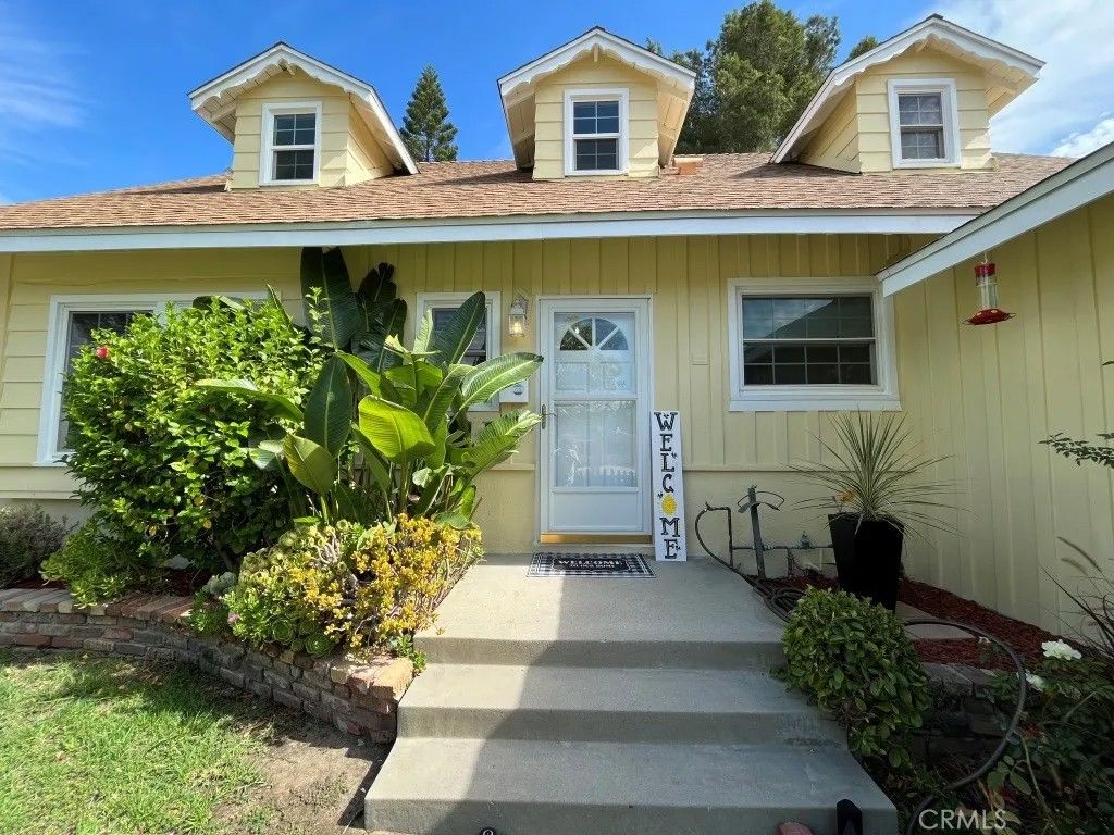 Photo of 17115 Bircher ST, Granada Hills, CA 91344 (MLS # SR26104826)