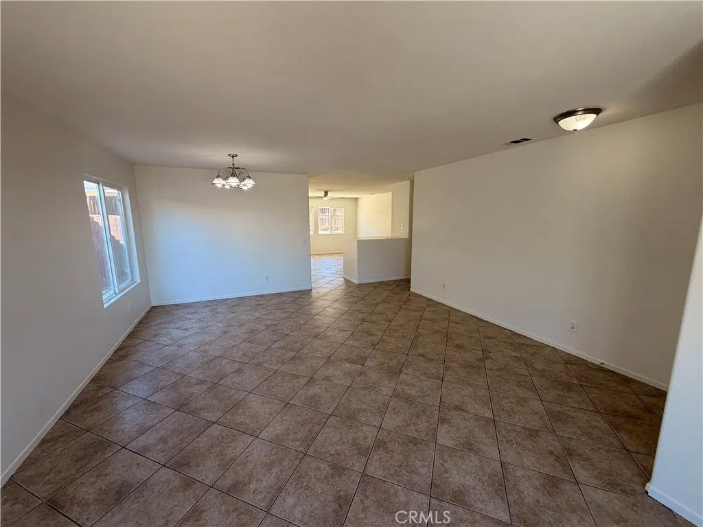 1392 Oak Haven