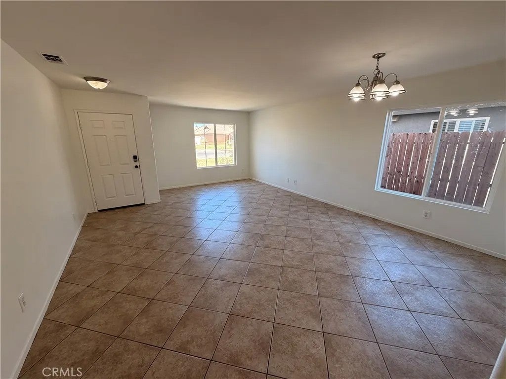 1392 Oak Haven