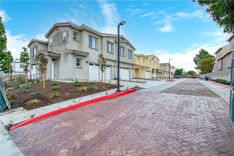 Tiny photo for 305 N Mountain View Street, Santa Ana, CA 92703 (MLS # OC25271669)