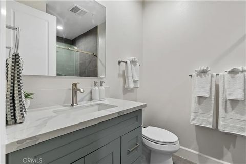 Tiny photo for 305 N Mountain View Street, Santa Ana, CA 92703 (MLS # OC25271669)