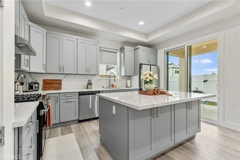 Tiny photo for 305 N Mountain View Street, Santa Ana, CA 92703 (MLS # OC25271669)