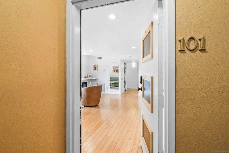3940 Dove Street 101