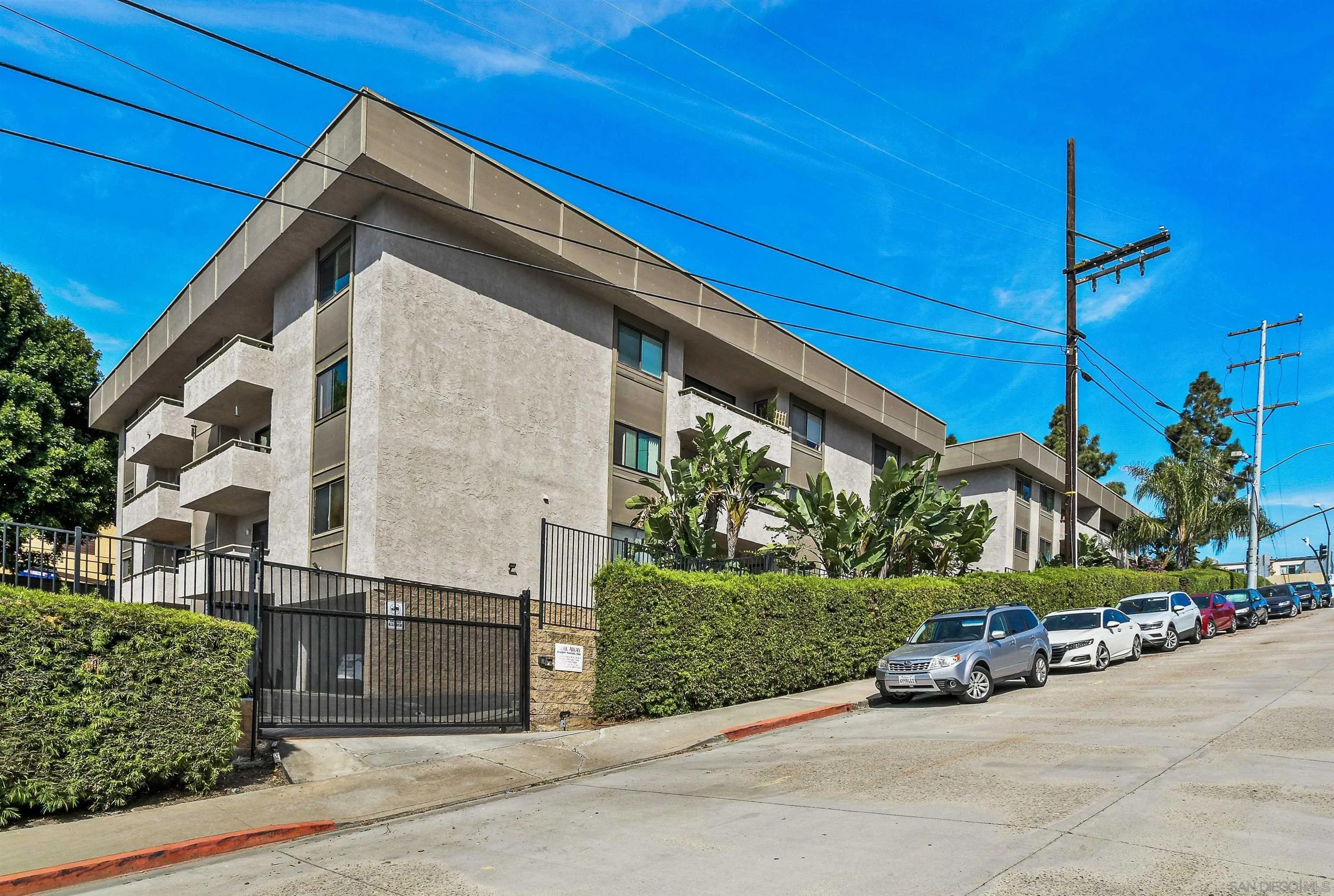 3940 Dove Street 101