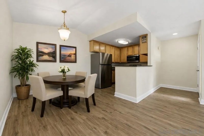 3525 Grove St 220