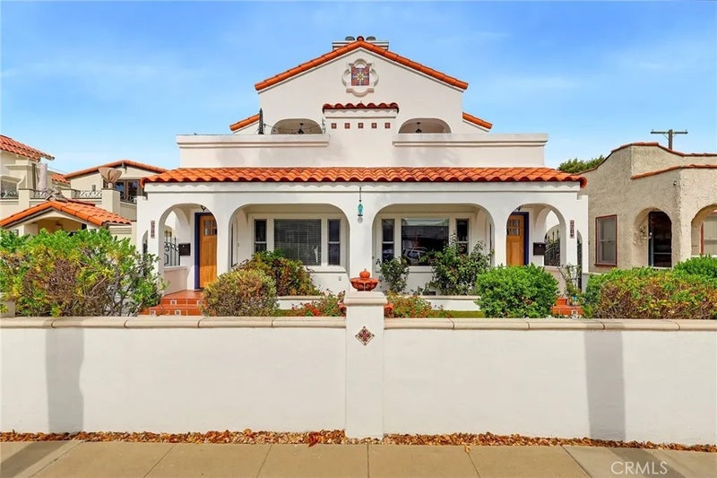 4611 E Colorado
