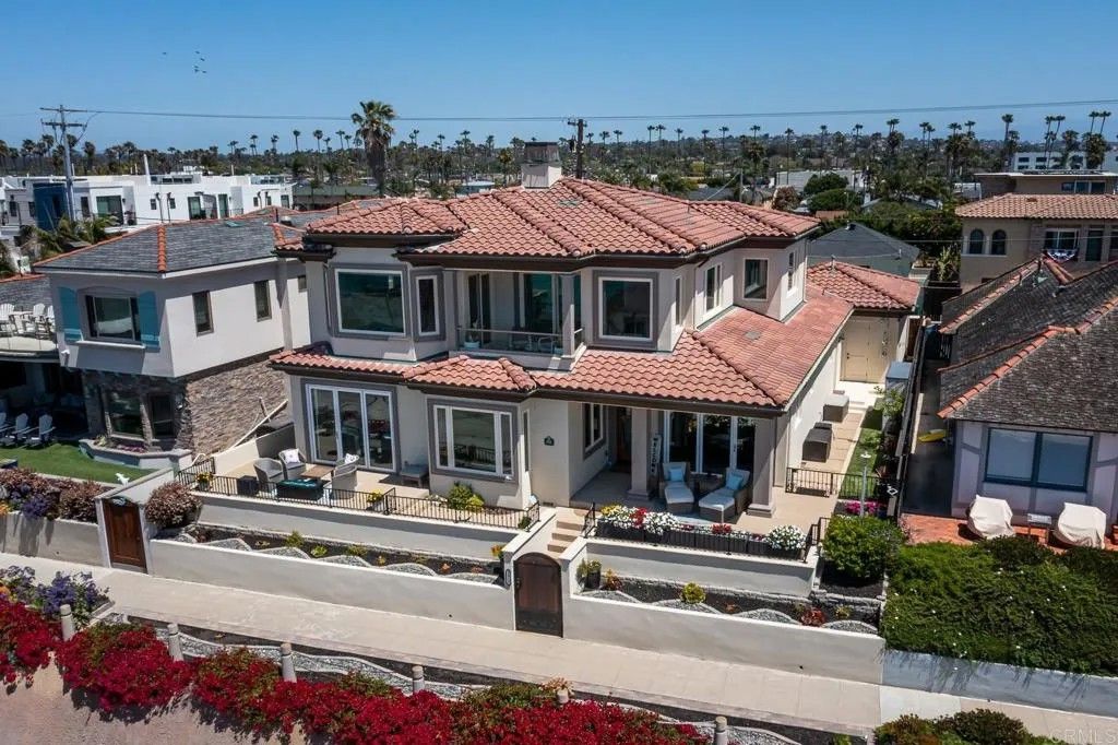 Photo of 1922 S Pacific St, Oceanside, CA 92054 (MLS # NDP2603565)