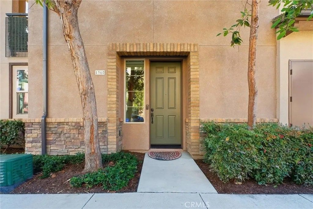 Photo of 1360 Clementine Way, Fullerton, CA 92833 (MLS # OC26013494)