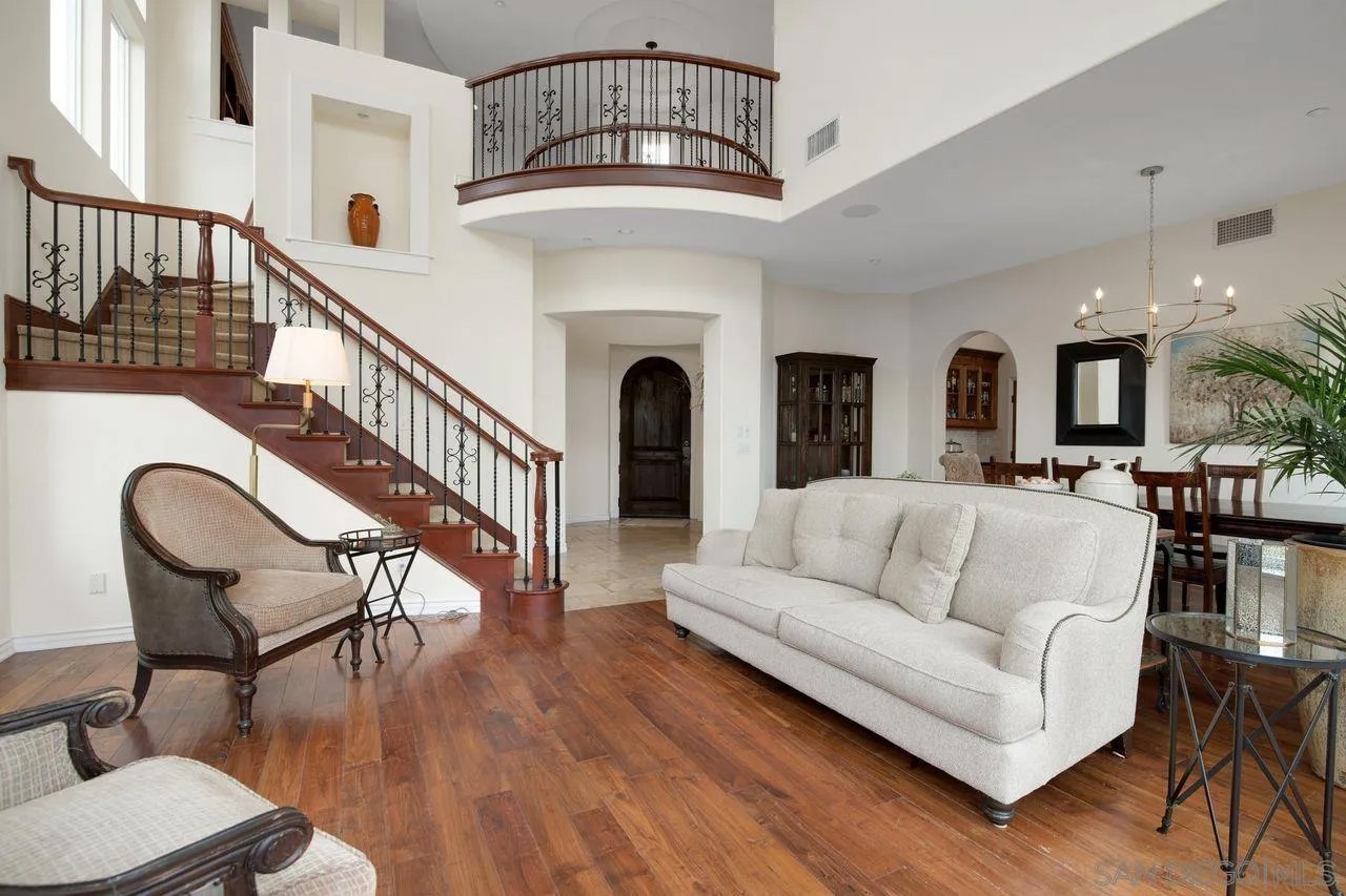 1460 Lauren Court