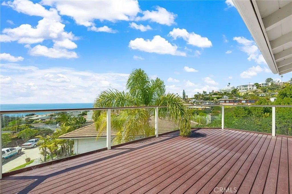 Photo of 5661 Ladybird Ln, La Jolla, CA 92037 (MLS # BB26028274)