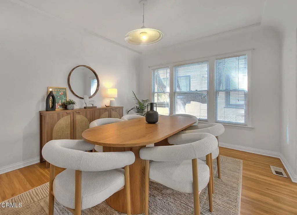 1768 E Orange Grove Boulevard