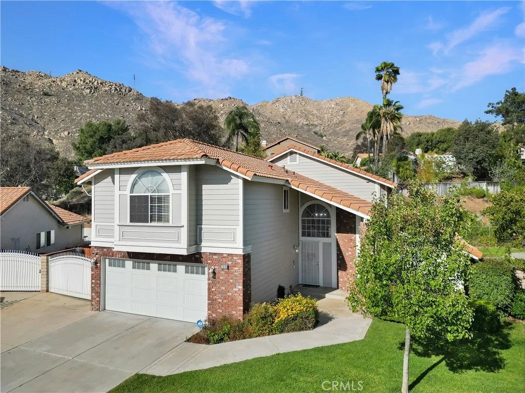 21040 Lord Murphy Court