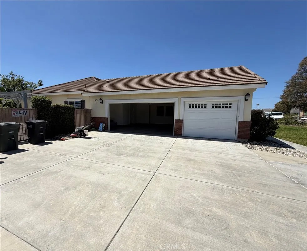 1331 W Maitland