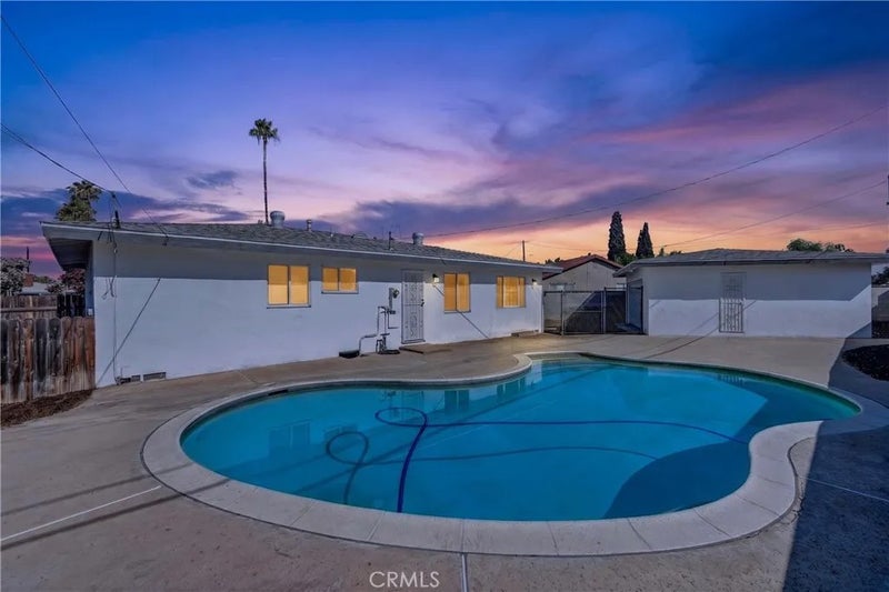 6230 Banner Court