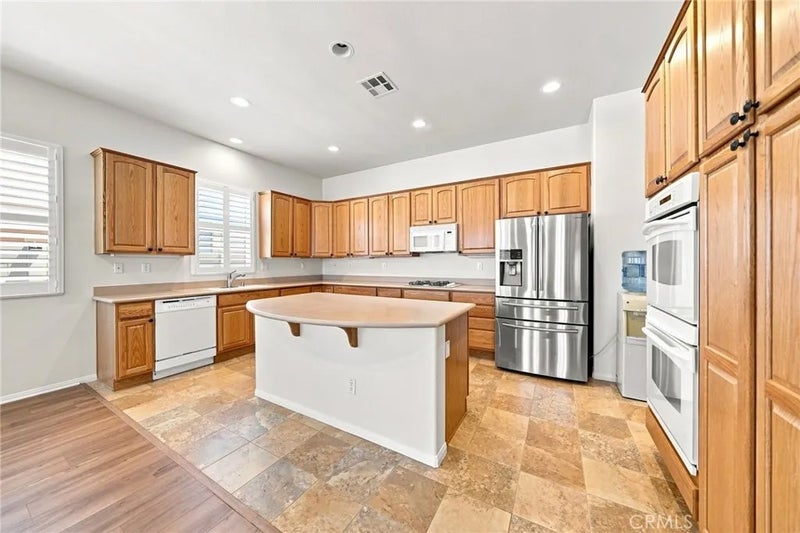 1729 La Cantera