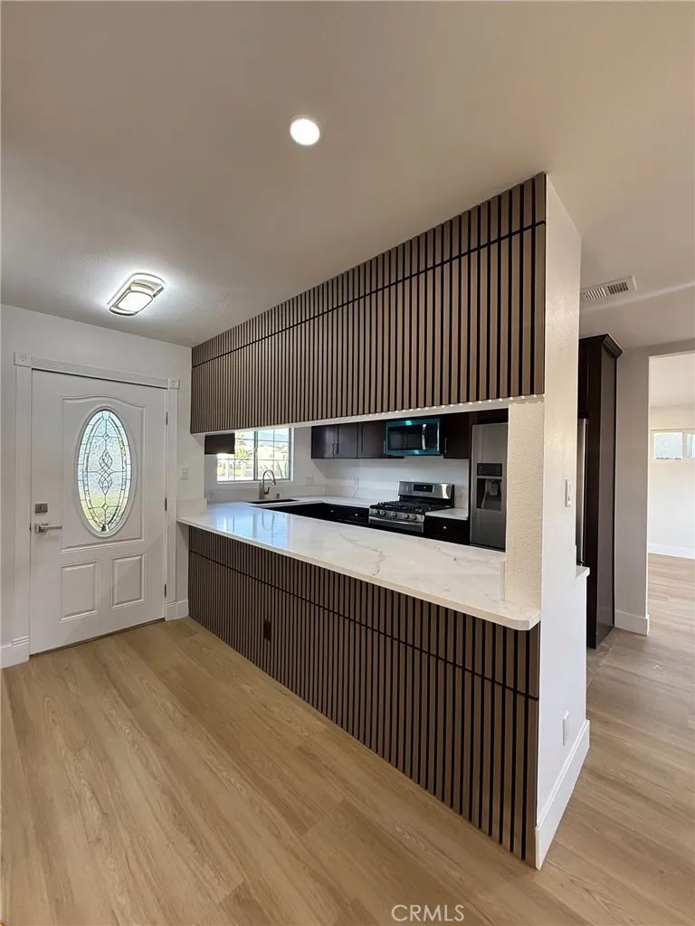 1346 E El Morado Court
