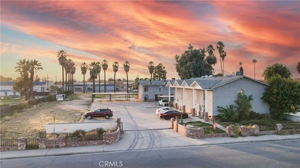 Photo of 4023 O Street, Bakersfield, CA 93301 (MLS # SR26037466)