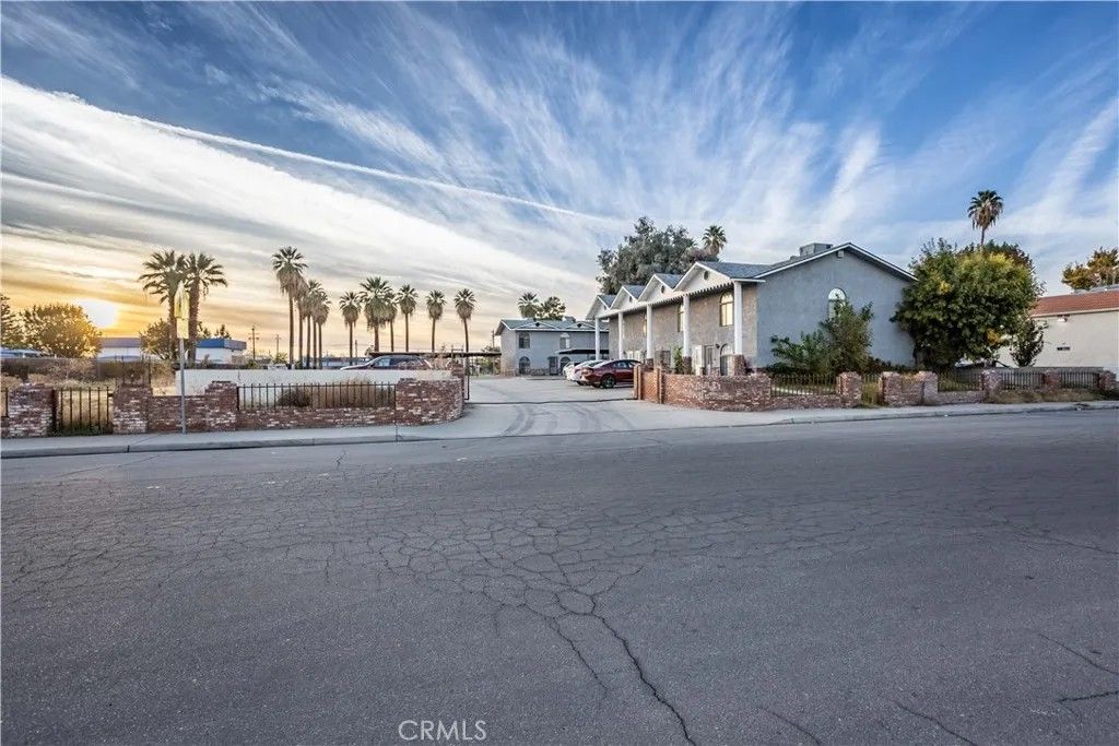 Photo of 4023 O Street, Bakersfield, CA 93301 (MLS # SR26037466)