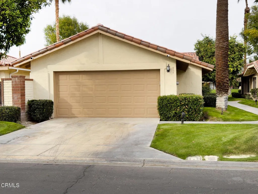 314 Villena Way