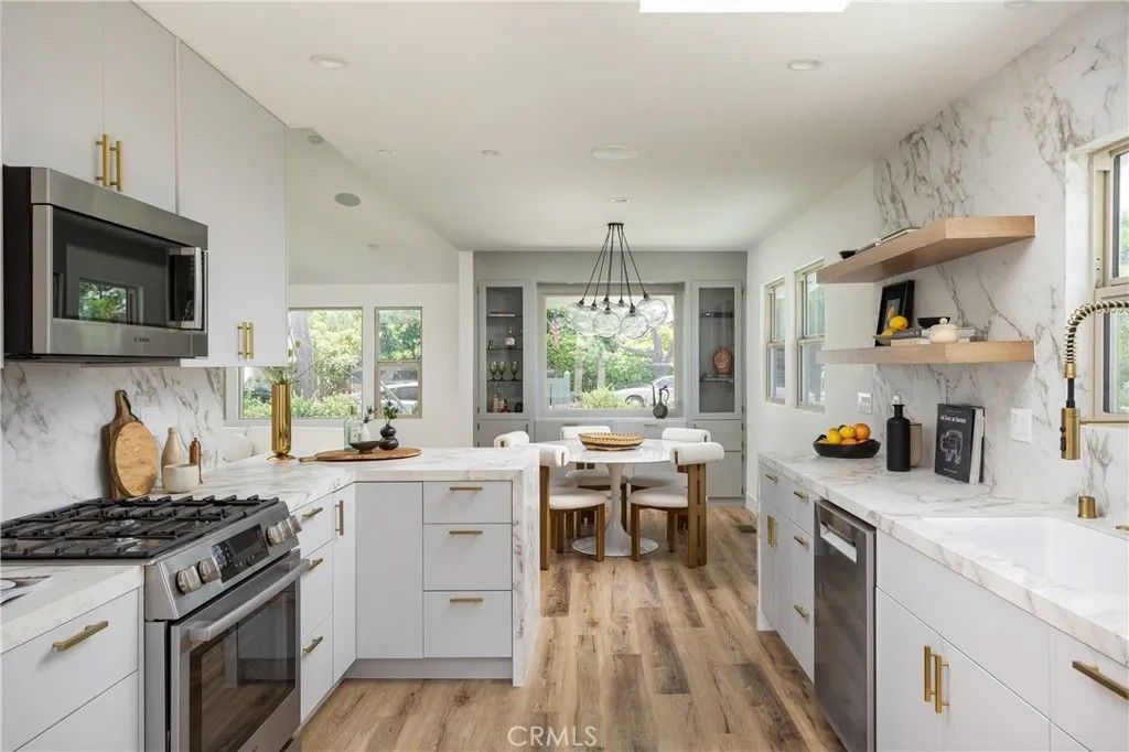 Photo of 212 E 19th Street, Costa Mesa, CA 92627 (MLS # NP25278085)