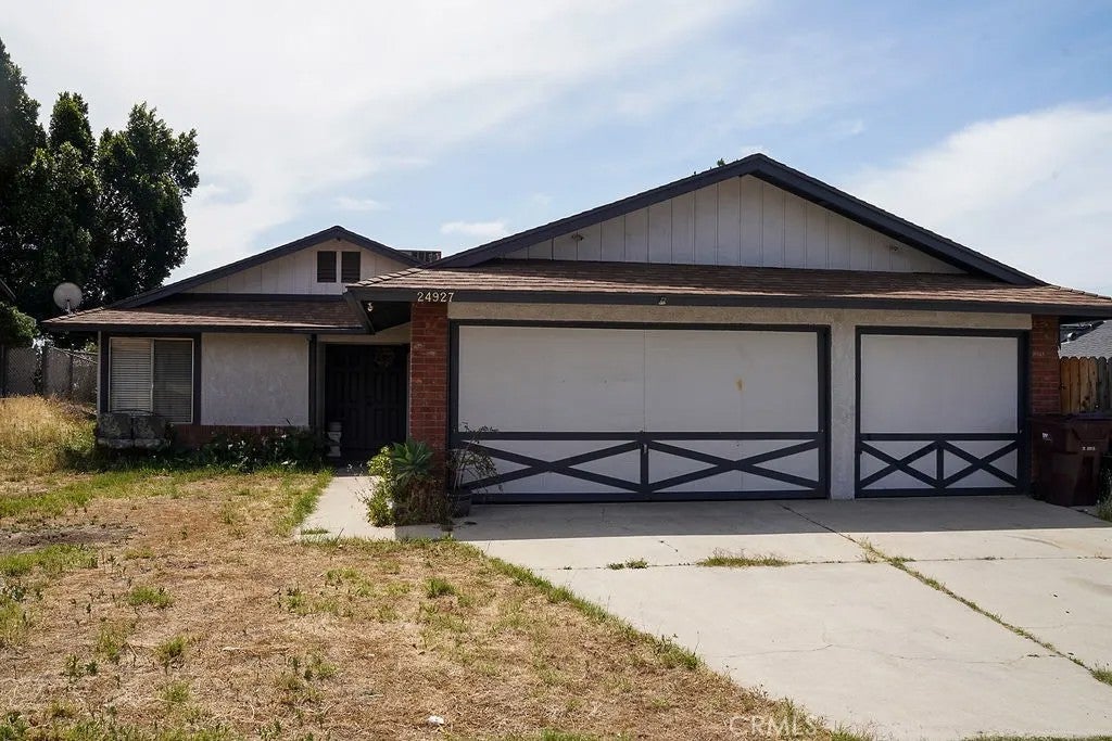 Photo of 24927 Camino De Oro, Moreno Valley, CA 92557 (MLS # IV26079248)