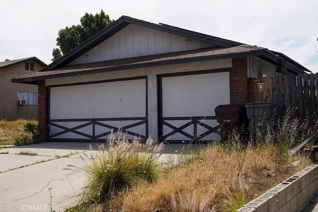 24927 Camino De Oro