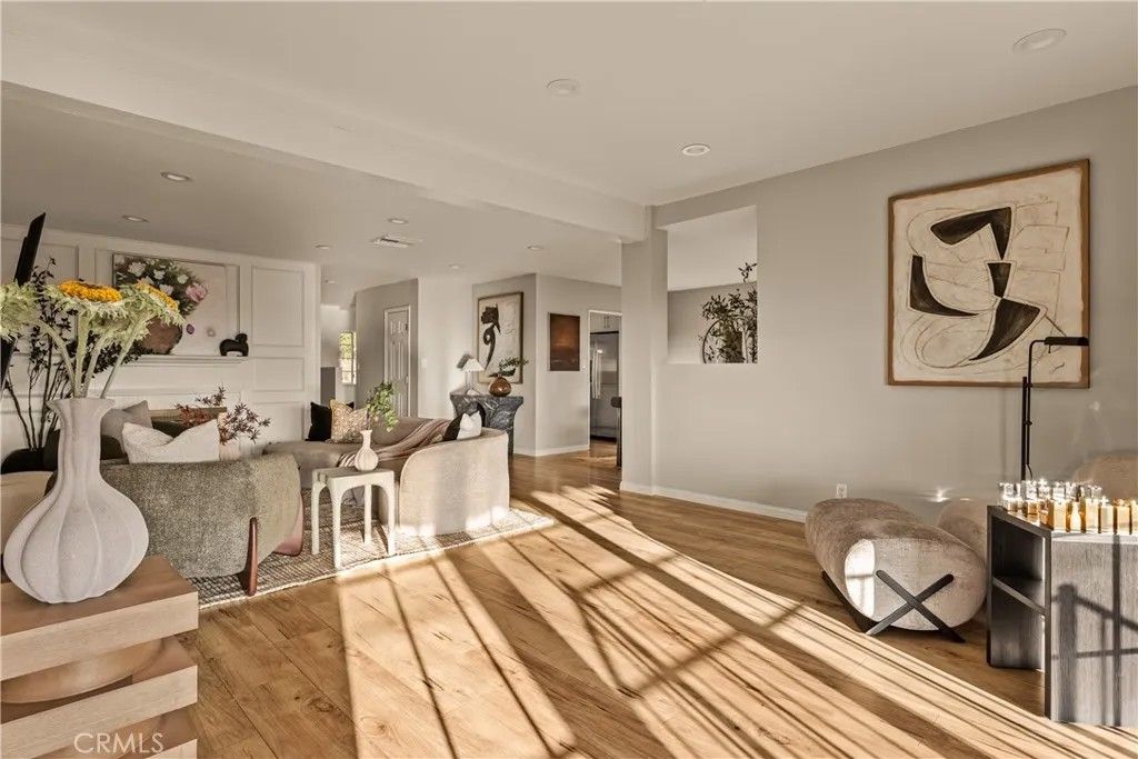 Photo of 1819 Richard Street, Burbank, CA 91504 (MLS # SR25277382)