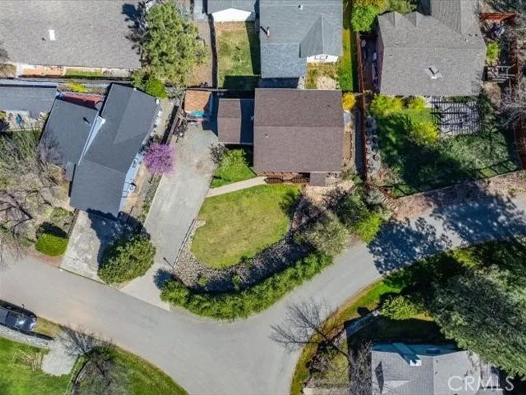 Photo of 181 Hanover St, Weaverville, CA 96093 (MLS # SN26075912)