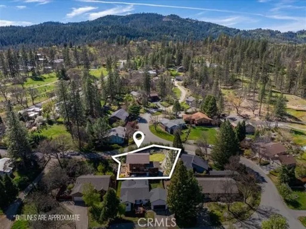 Photo of 181 Hanover St, Weaverville, CA 96093 (MLS # SN26075912)