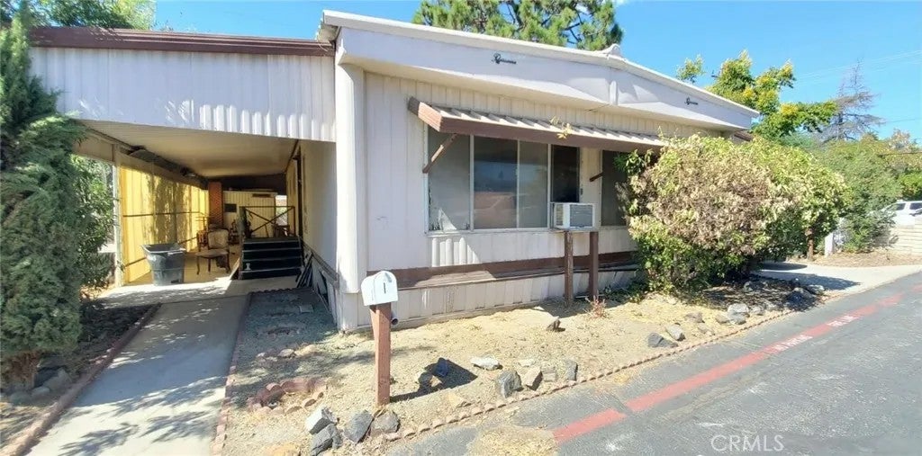 Photo of 390 W Seventh ST #1, San Jacinto, CA 92583 (MLS # CV26221772)