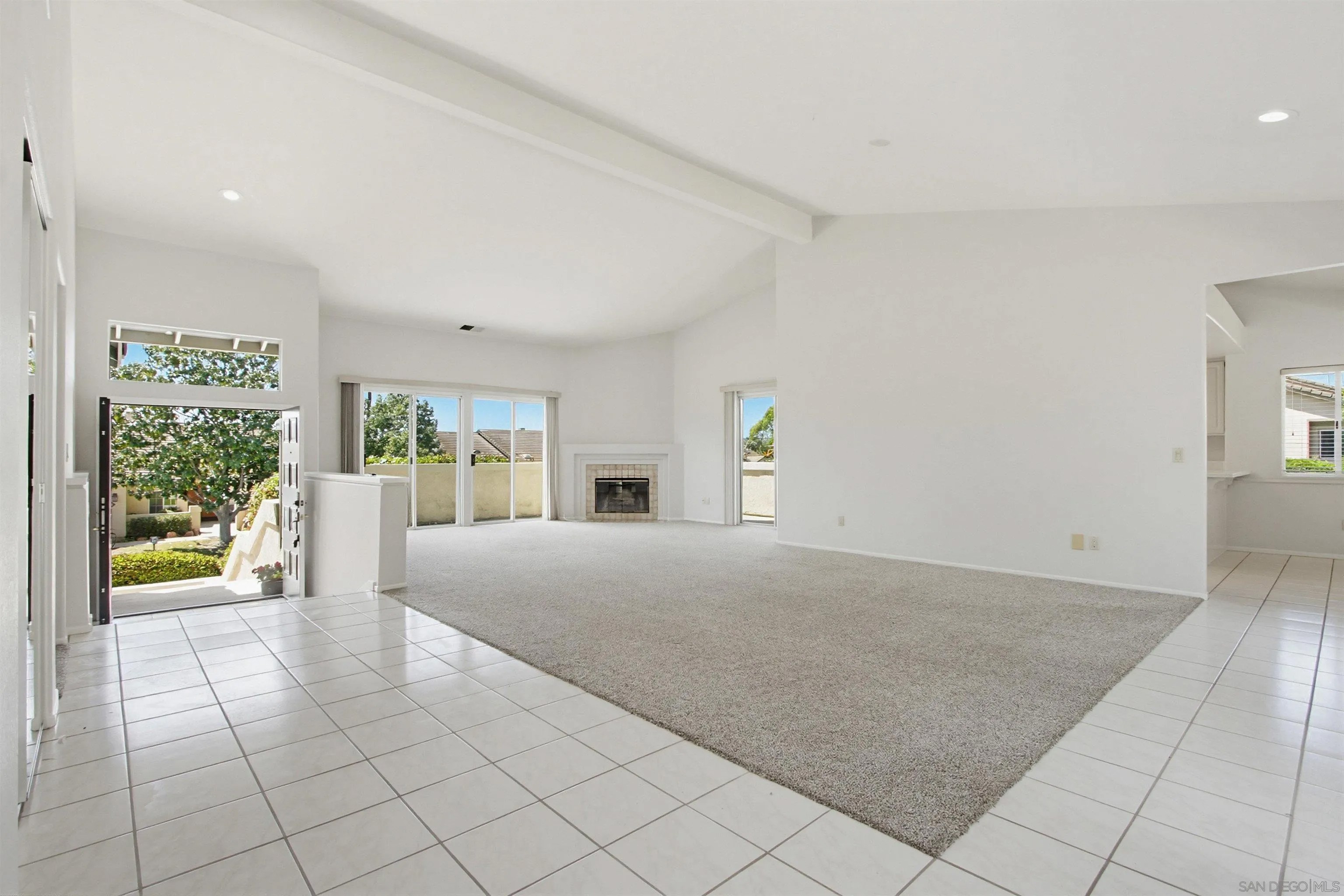 65 Via Casitas