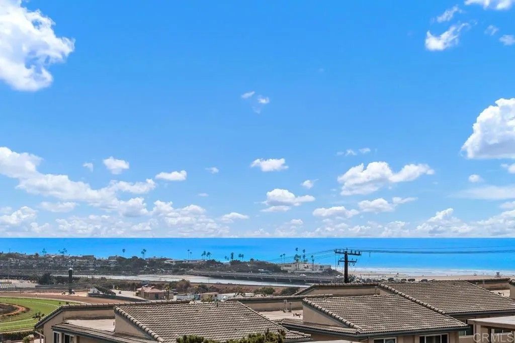 Photo of 307 Longden Lane, Solana Beach, CA 92075 (MLS # NDP2600913)