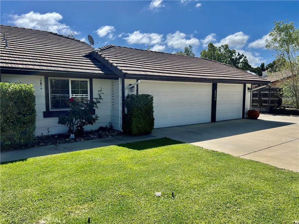 28870 Broken Arrow Cir