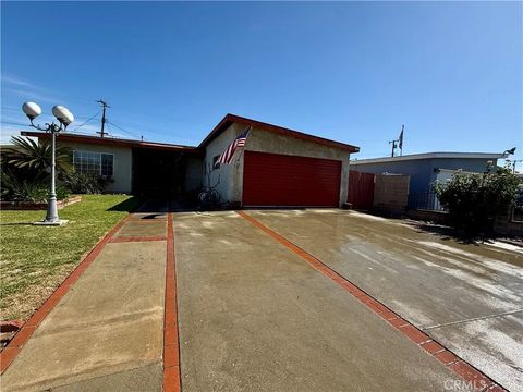 Photo of 536 Sandsprings Dr, La Puente, CA 91746 (MLS # TR26044934)