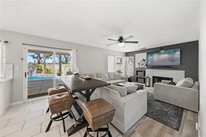 26840 Redwood