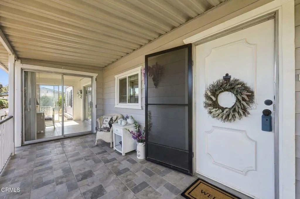 92 Poinsettia Gardens Drive