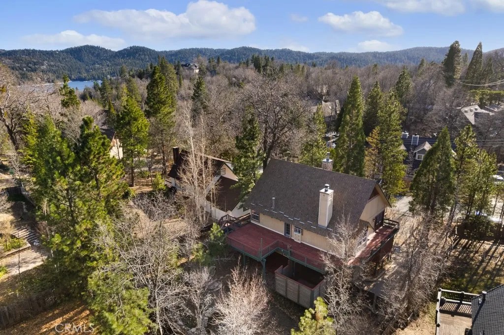 28070 West Shore Road