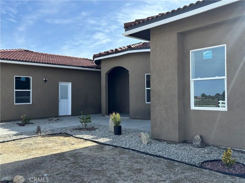 Photo of 6658 W A Avenue, Lancaster, CA 93536 (MLS # OC26006334)