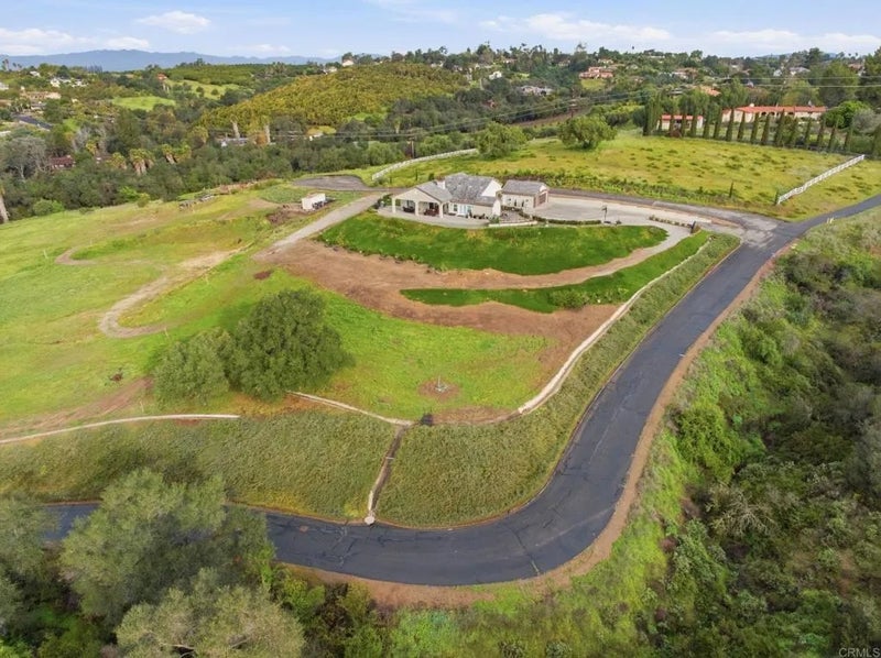 3600 Linda Vista