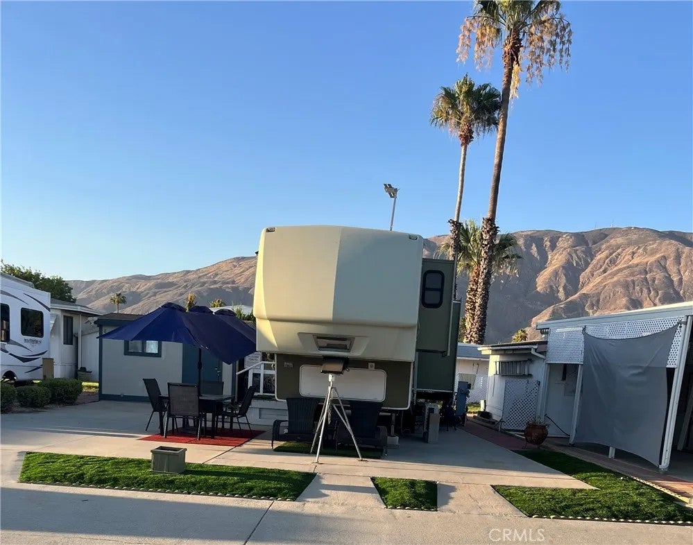 Photo of 827 Deerwood DR, San Jacinto, CA 92583 (MLS # SW26162849)