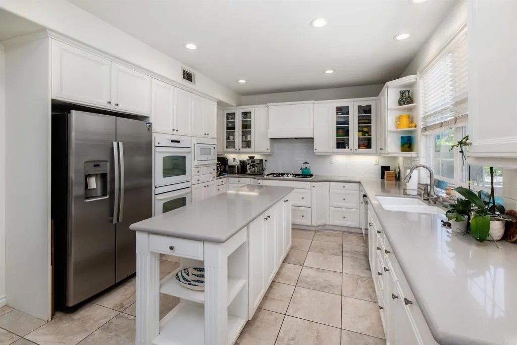 Photo of 1214 Wind Star Way, Carlsbad, CA 92011 (MLS # NDP2603915)