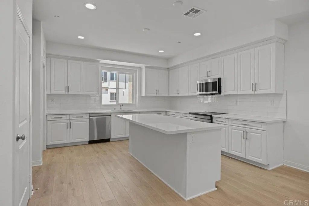 Photo of 8685 Amherst Street, Santee, CA 92071 (MLS # NDP2511156)