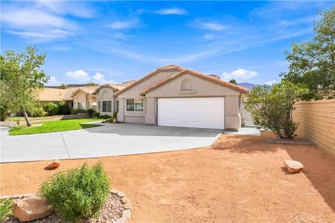 Photo of 38917 Silica DR, Palmdale, CA 93551 (MLS # SR26176504) Photo of 38917 Silica DR, Palmdale, CA 93551 (MLS # SR26176504)