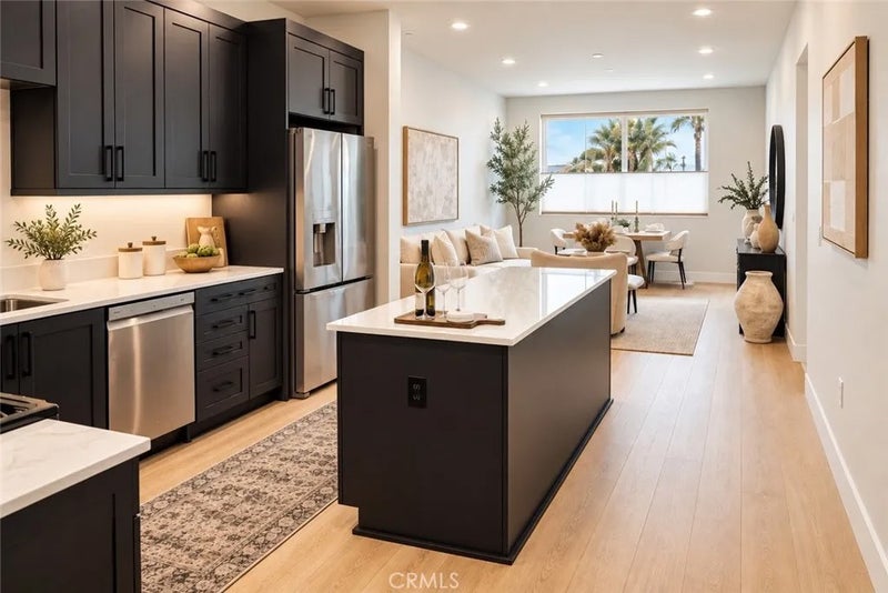 401 Grand Avenue West 301