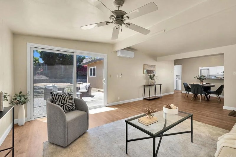 4560 Derrick Drive