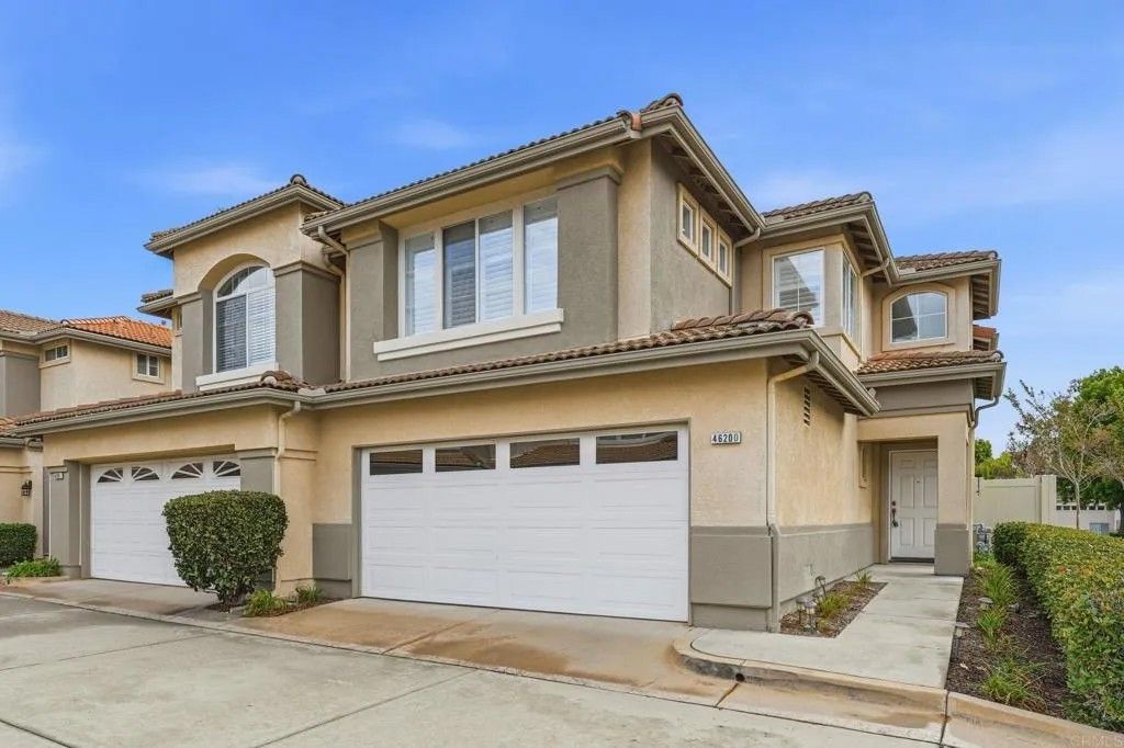 Photo of 4620 Los Alamos Way #D, Oceanside, CA 92057 (MLS # NDP2511057)